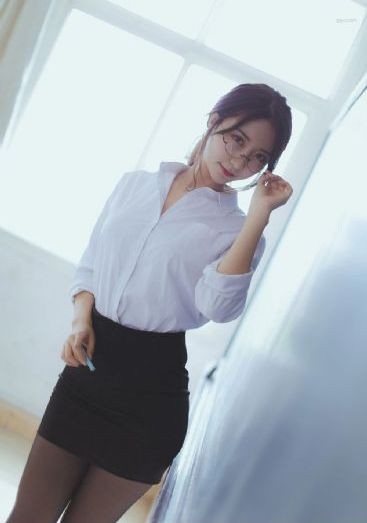邻家美丽的妻子_国产剧全集免费播放