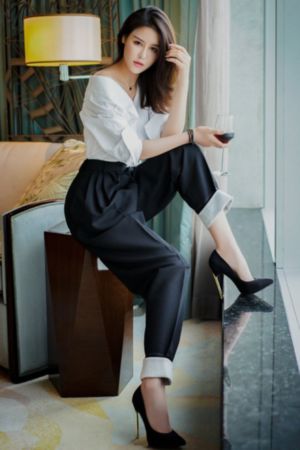 西班牙本能_剧情片完整视频观看
